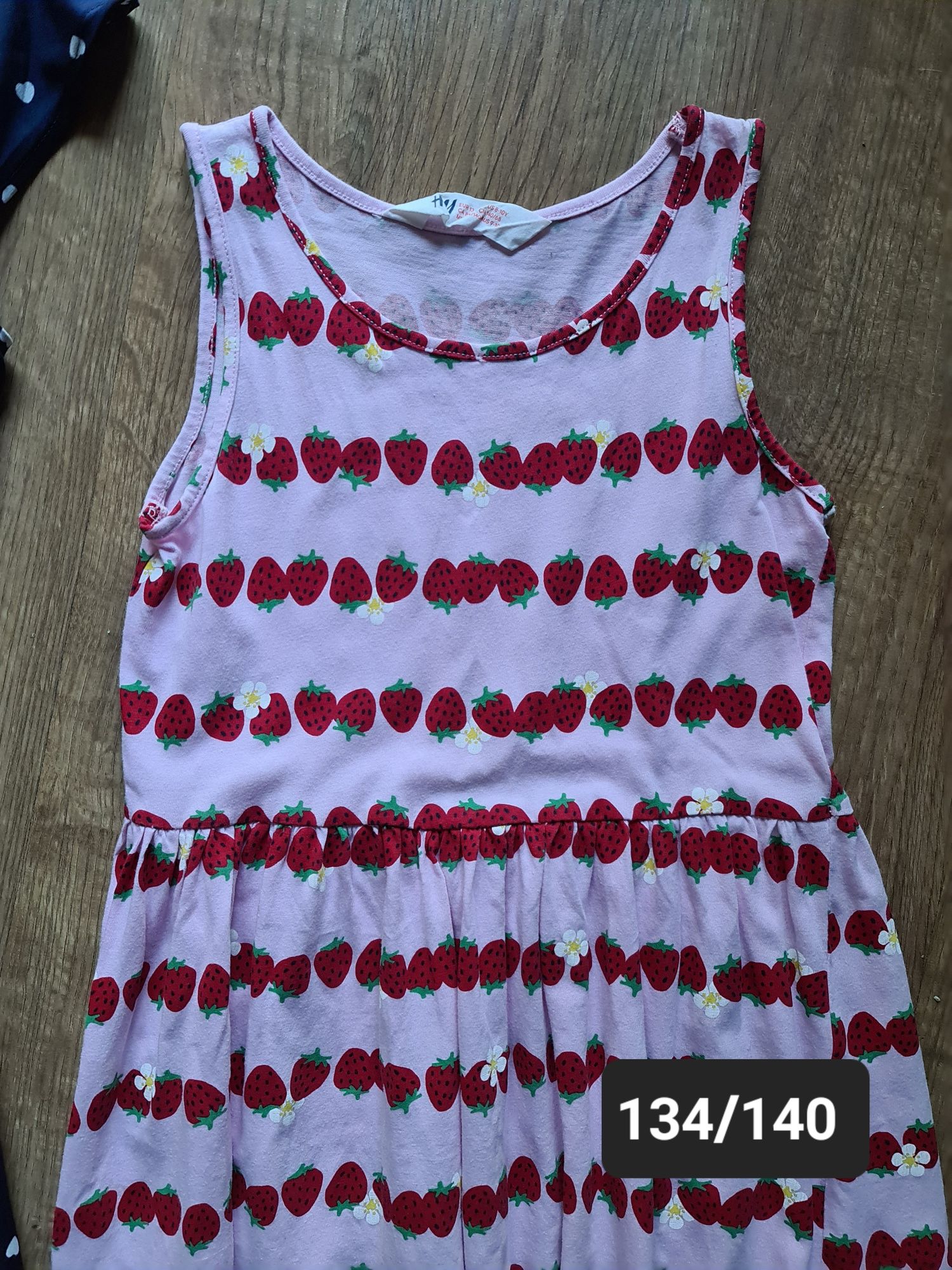 Ubranka, sukienki dla dziewczynki 134/140 H&M