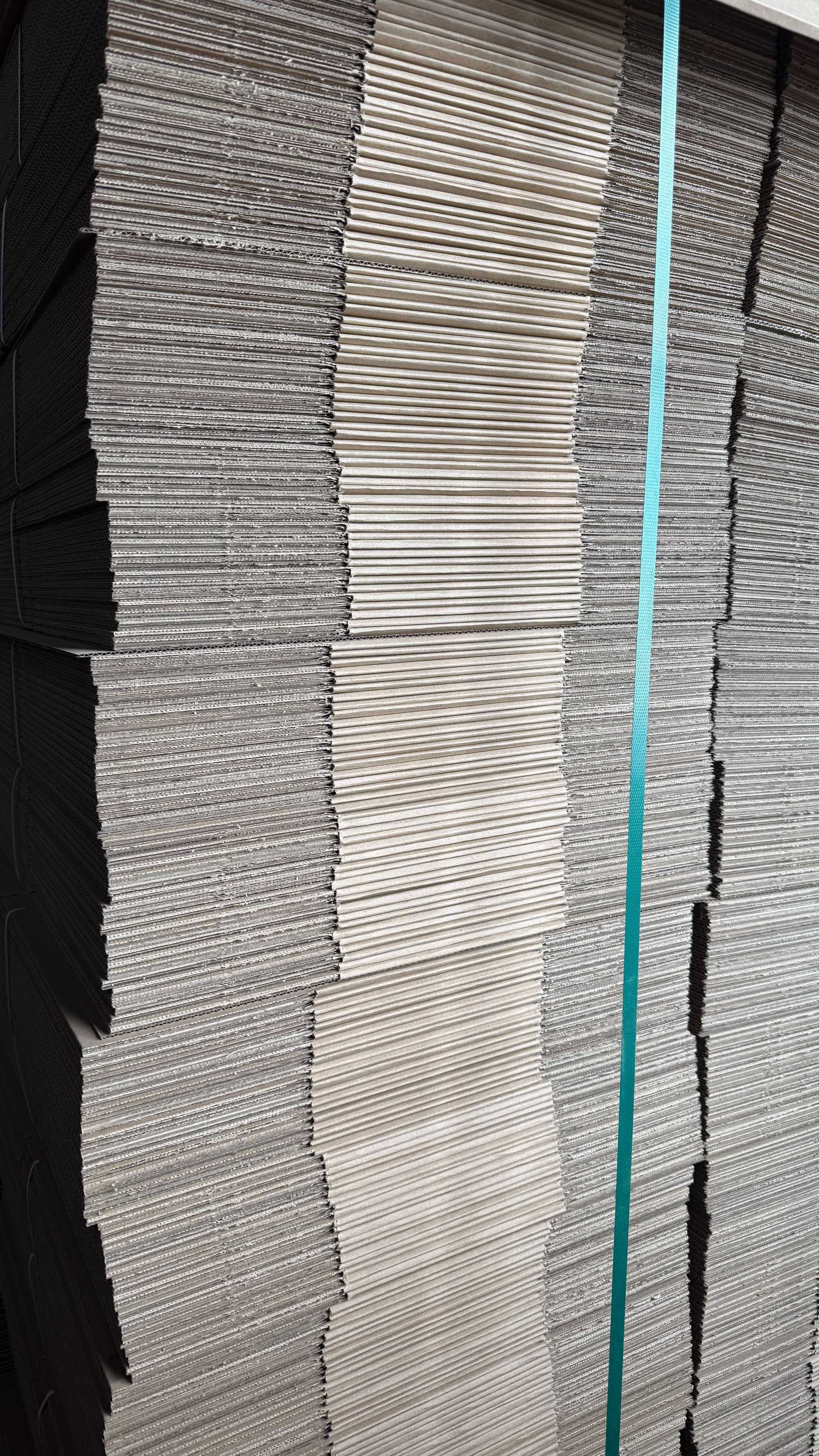 Karton 340x290x185  InPost producent kartonów opakowań tekturowych