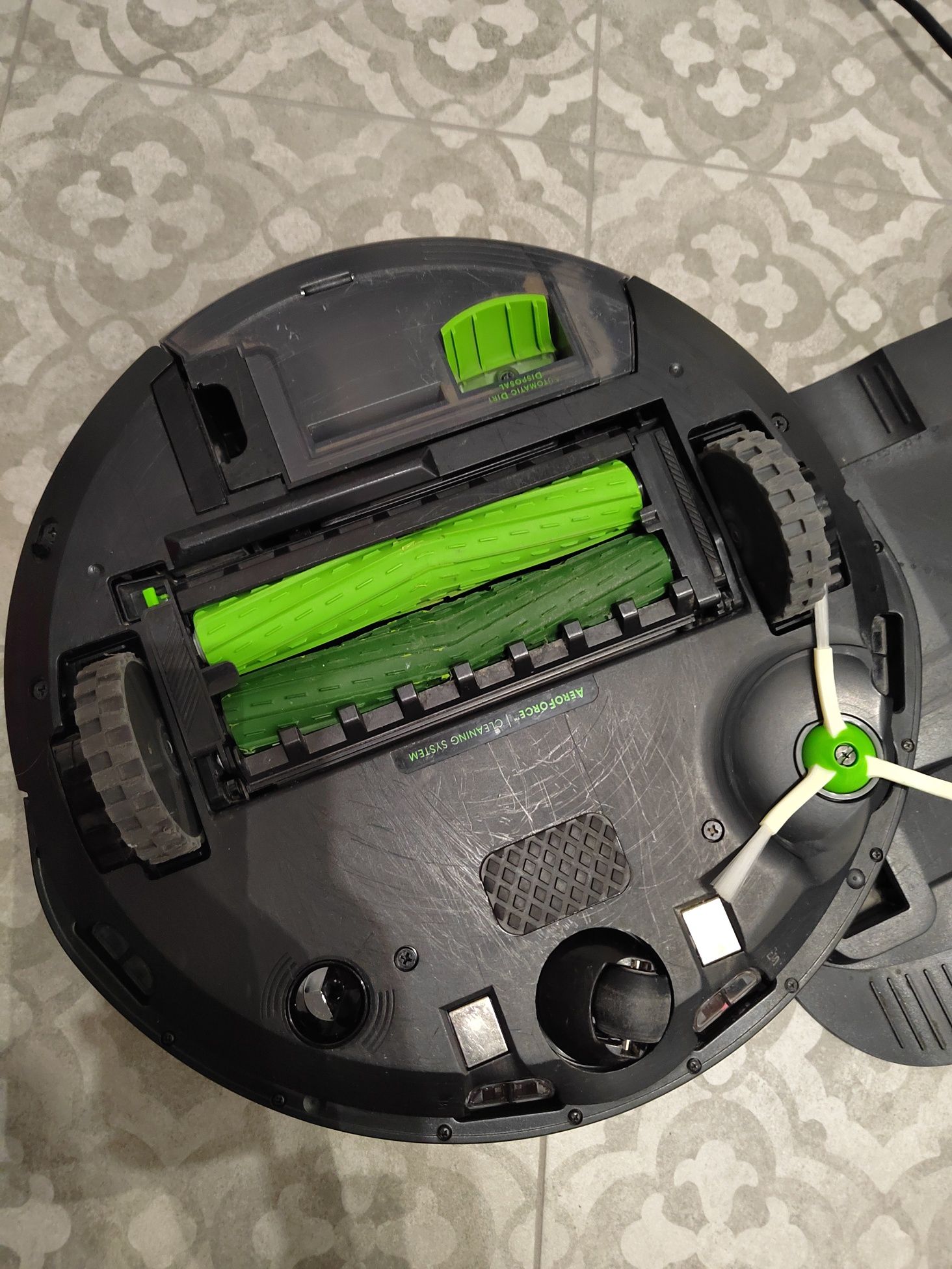 Irobot roomba i4+ stacja clean base
