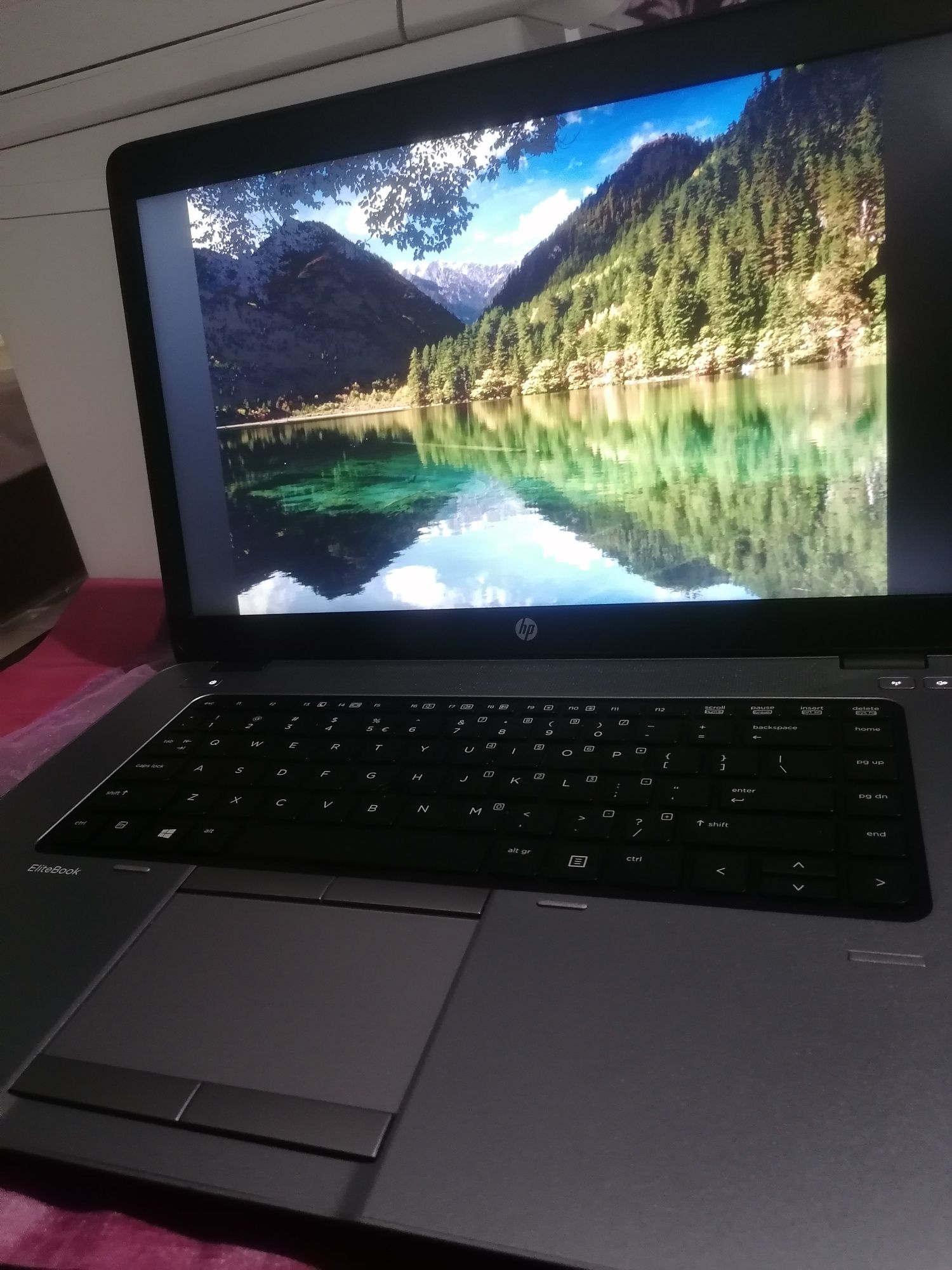 Hp Elitebook 850 G1 8gb 256gb SSD 15,6" bdb stan