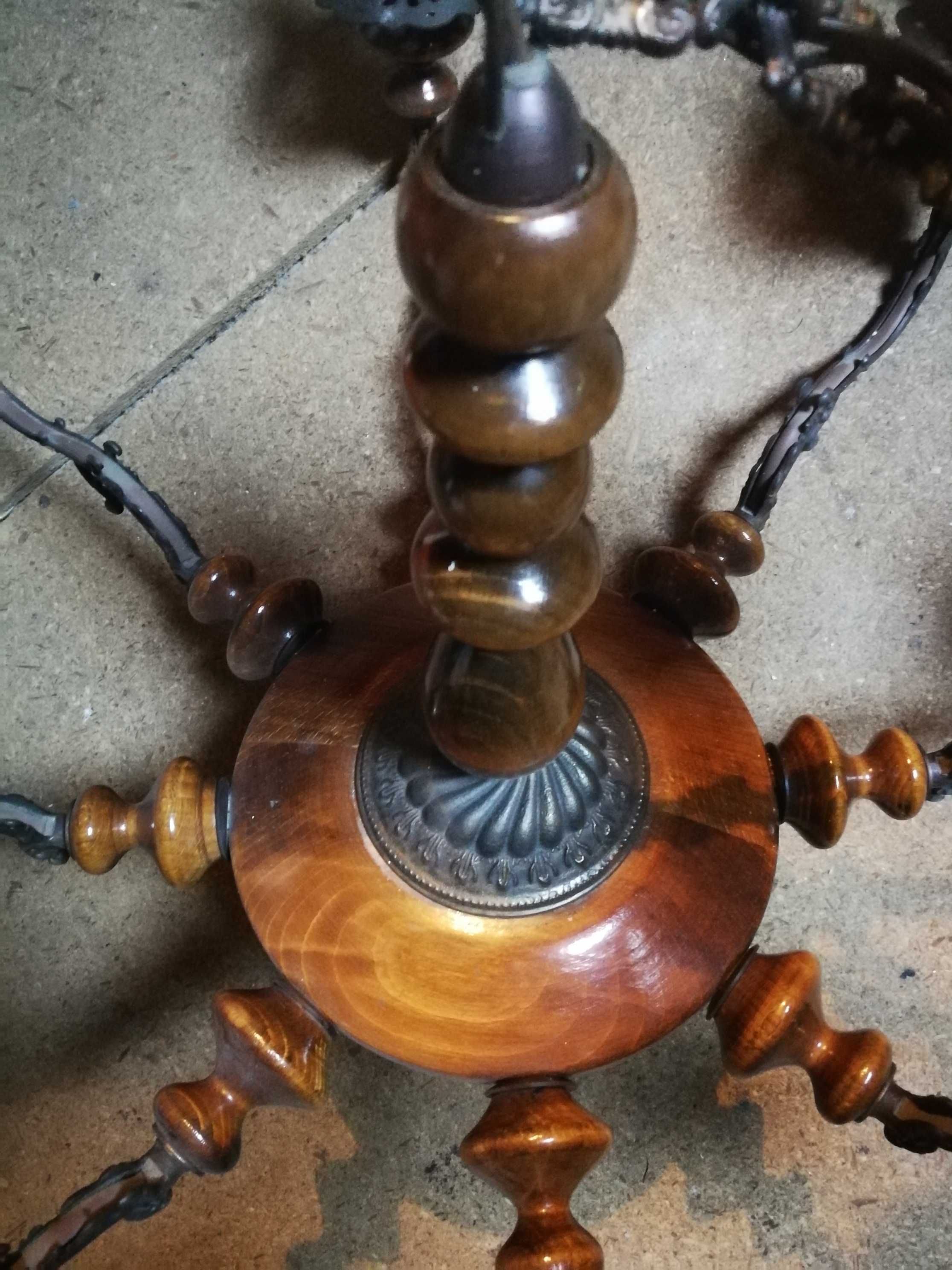 Żyrandol, lampa antyczna mosiężno-drewniana