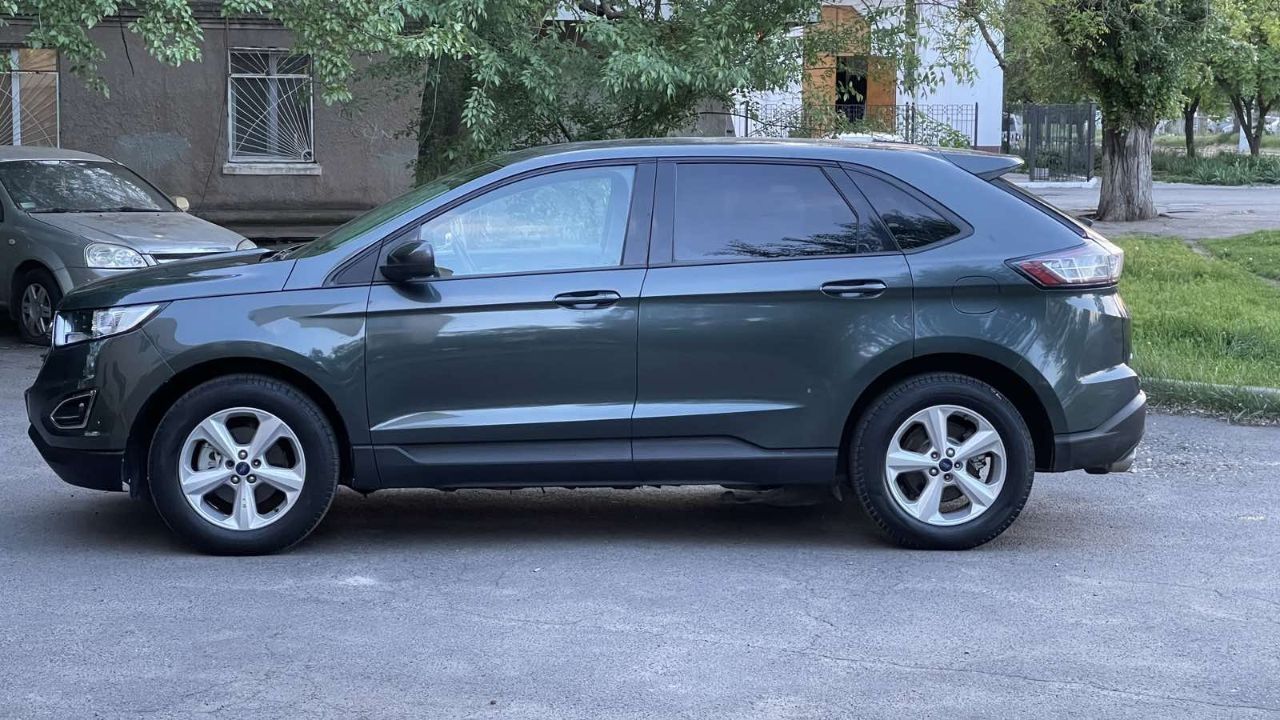 Ford Edge 2016 маленький пробег