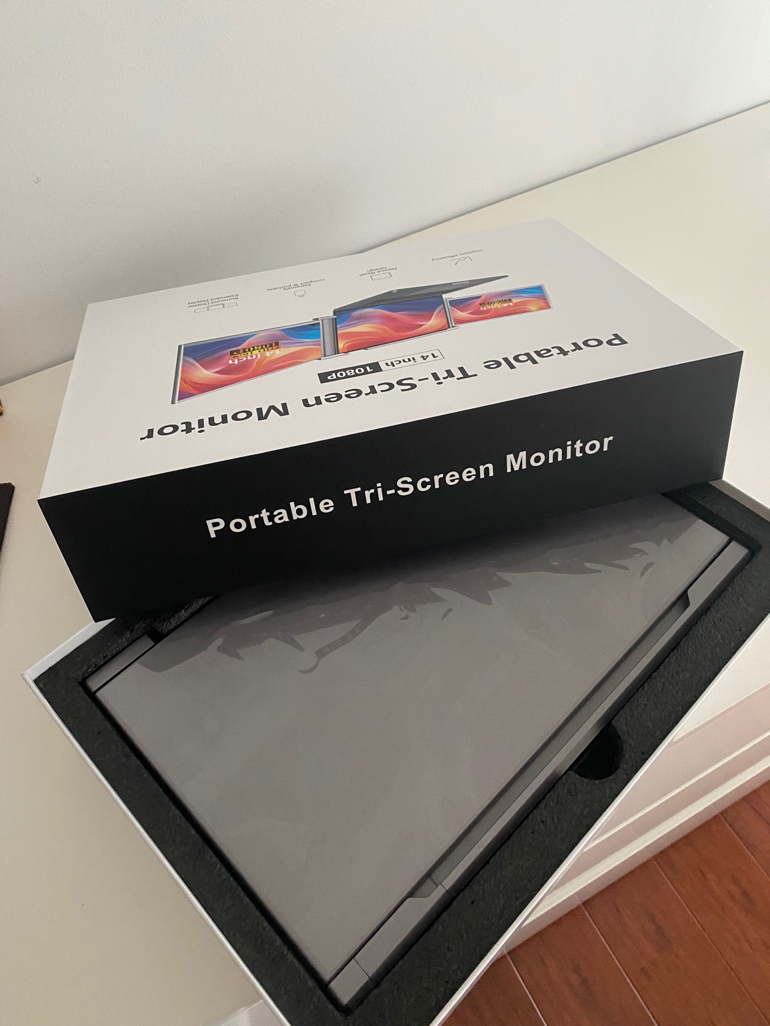 Portable Tri-screen Monitor 14 inch NOVO
