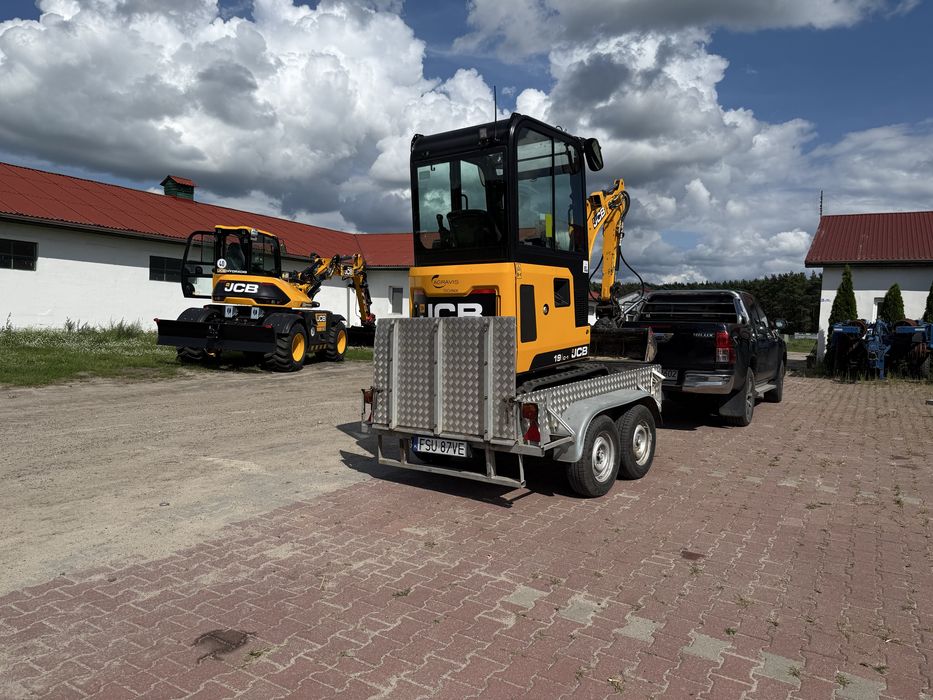 Usługa koparką minikoparką JCB 19c1 JCB hydradig 110w Roboty ziemne