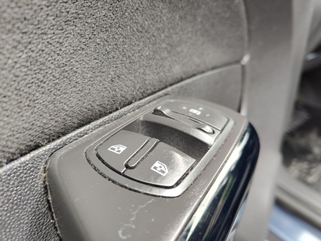 OPEL CORSA D 1.2 80KM 2009R Alu Clima Zadbana OPŁACONA