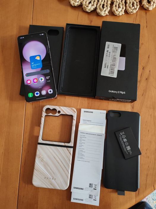 Samsung Galaxy Z Flip 5 512 GB Snapdragon 8 Gen 2 bdb stan odnowiony