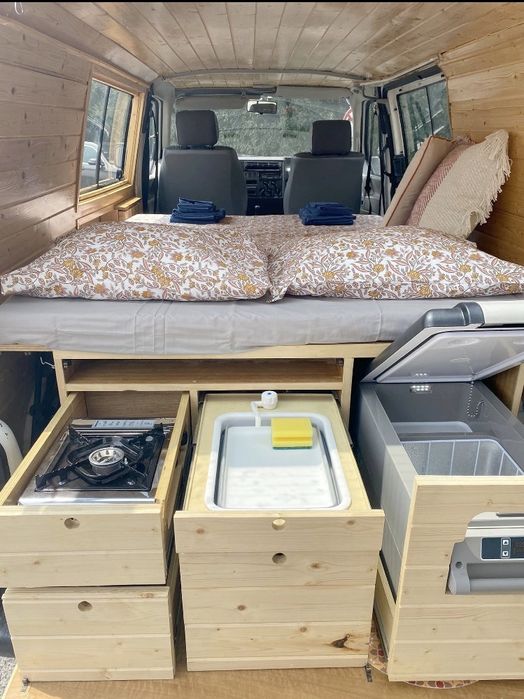 VW Transporter T4 Campervan