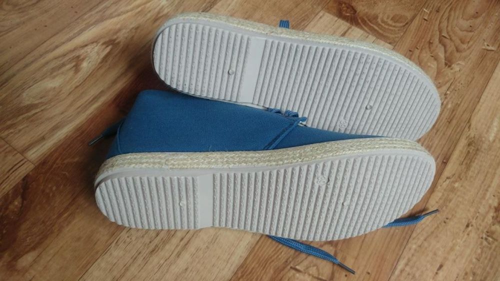 Buty za kostkę trampki Nylon Red z CCC
