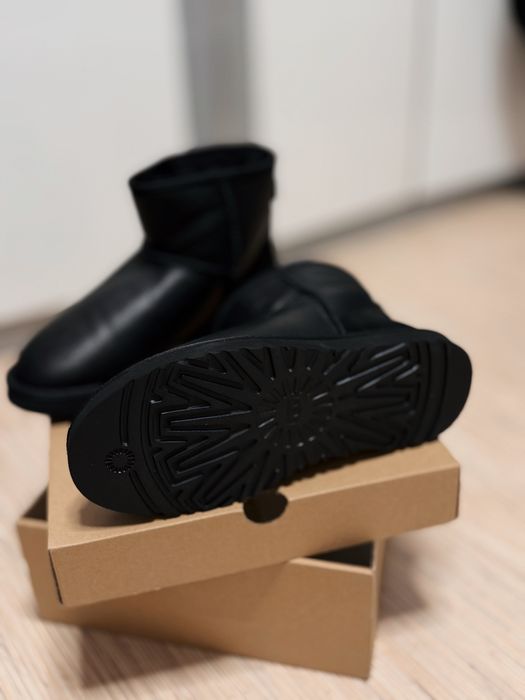 чоловічі UGG mini 41