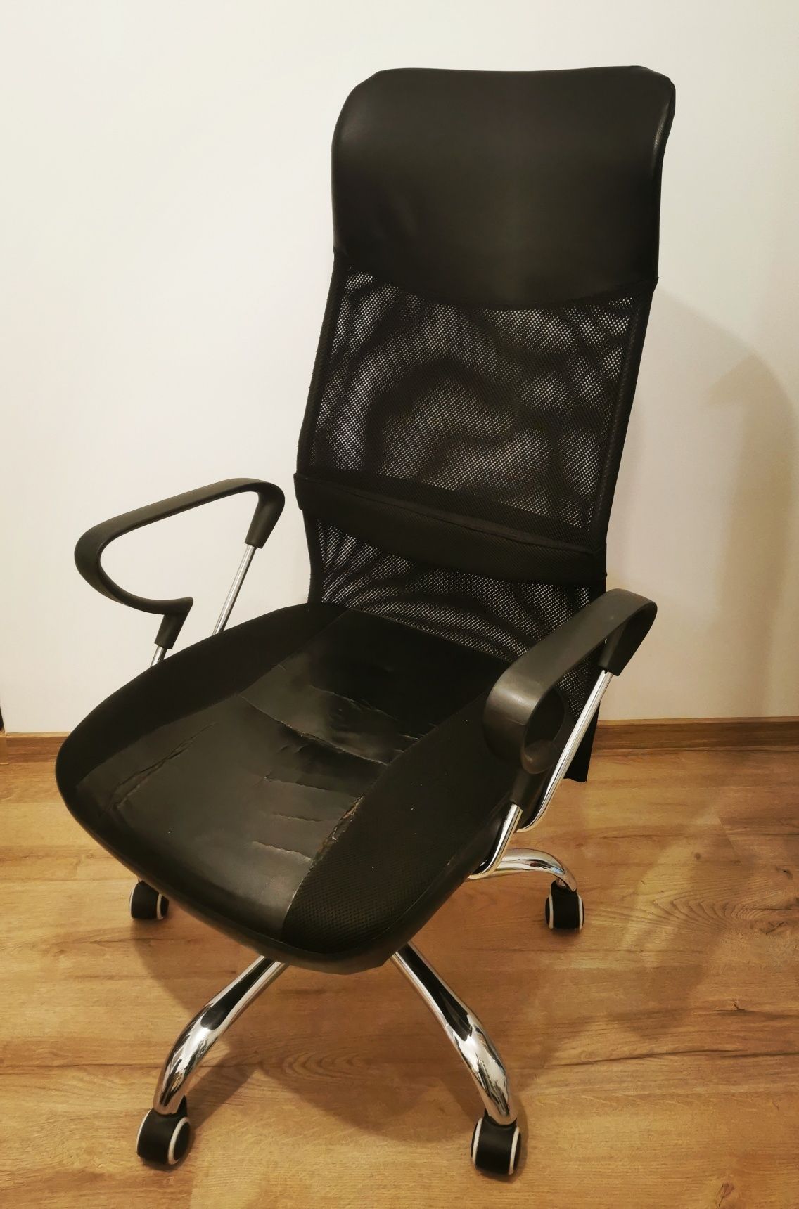 Fotel obrotowy biurowy krzesło biurowe