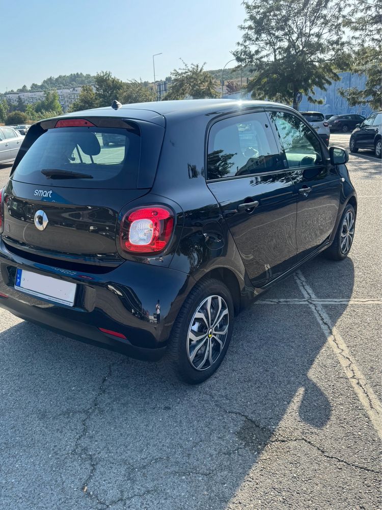 SMART ForFour EQ 2022 Business Solution | Elétrico  |