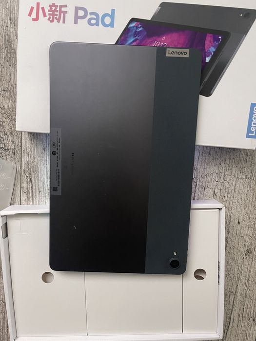 Планшет Lenovo P11 2022
