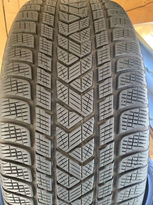 295/35/22 на 265/40/22 Pirelli