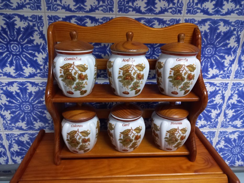 Conjunto de Cozinha Porcelanas Belver/Decoração Castanhas