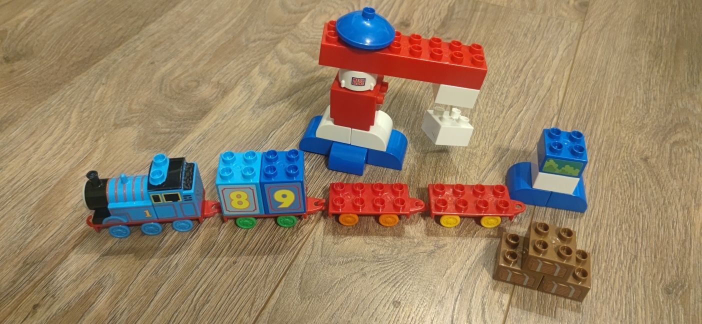 Zestaw klocków mega bloks Duplo ciuchcia Tomek