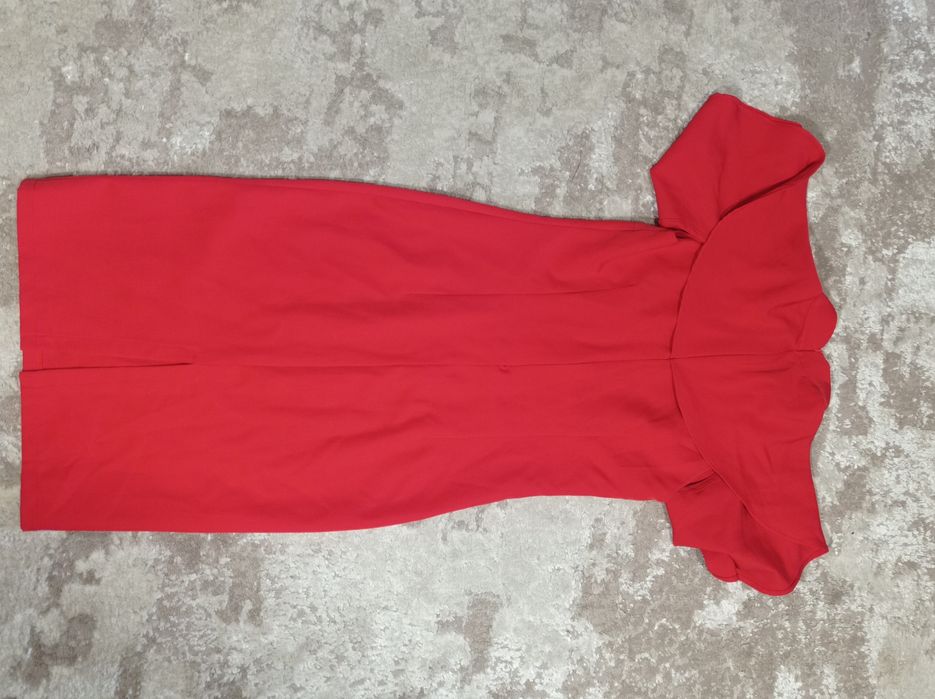 Платье женское красное