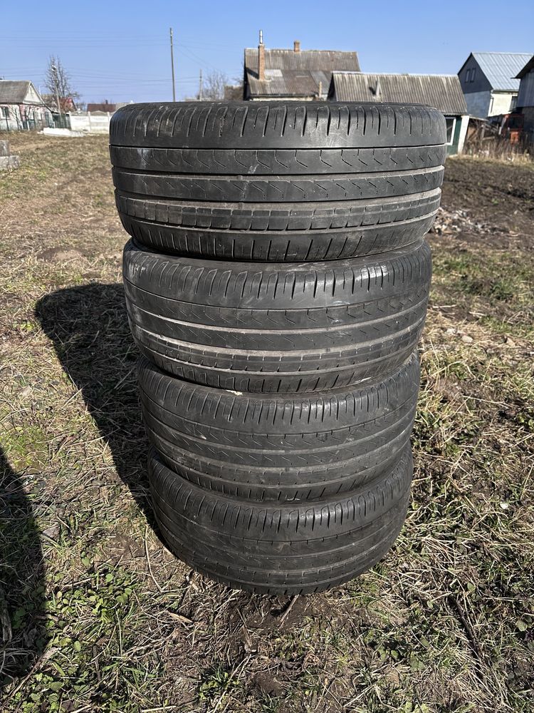 Пара шин Pirelli 225/45 R17, у чудовому стані, з Європи, без дефектів