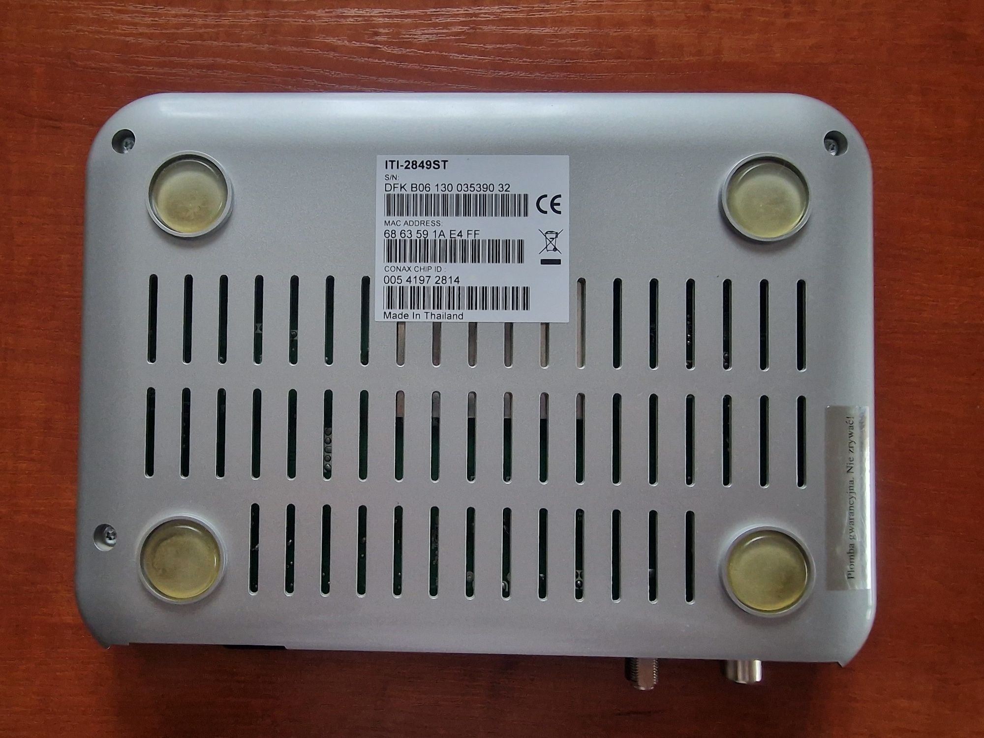 Dekoder ITI-2849ST, telewizja na kartę