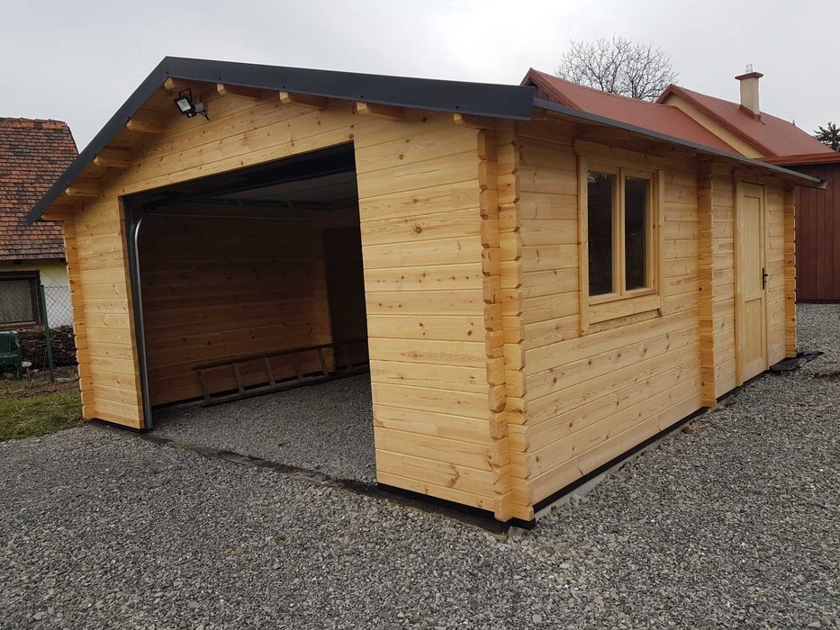 Garaż drewniany domek gosp od19,8m2 ściana z litego drewna gr od 44mm