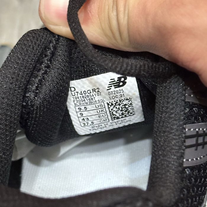 new balance 740 кросівки  оригінал