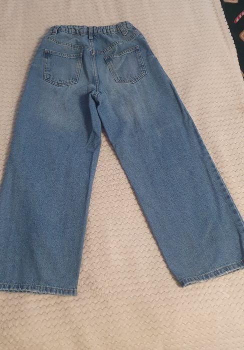 Szerokie luźne spodnie jeansowe dżinsowe rozm 146