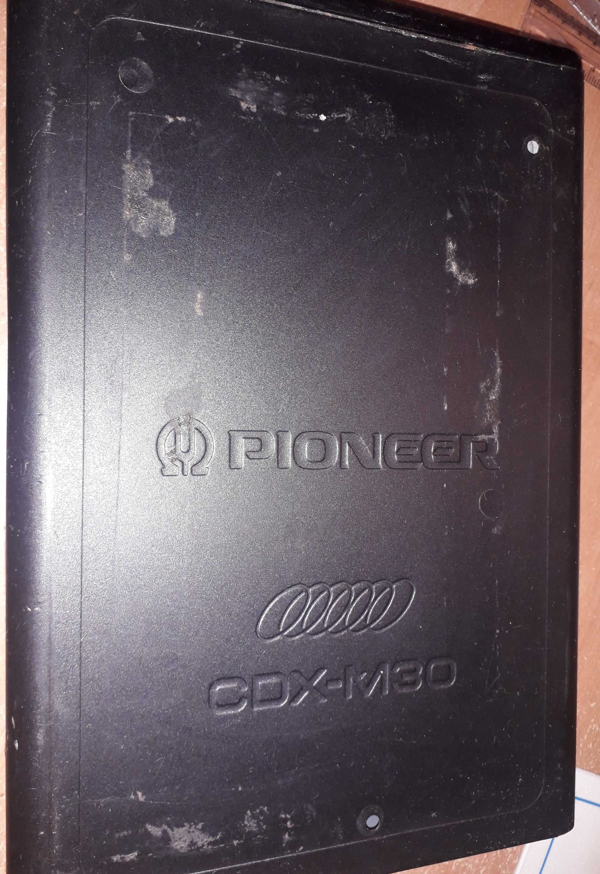 PIONEER CDX-M30 zmieniarka CD