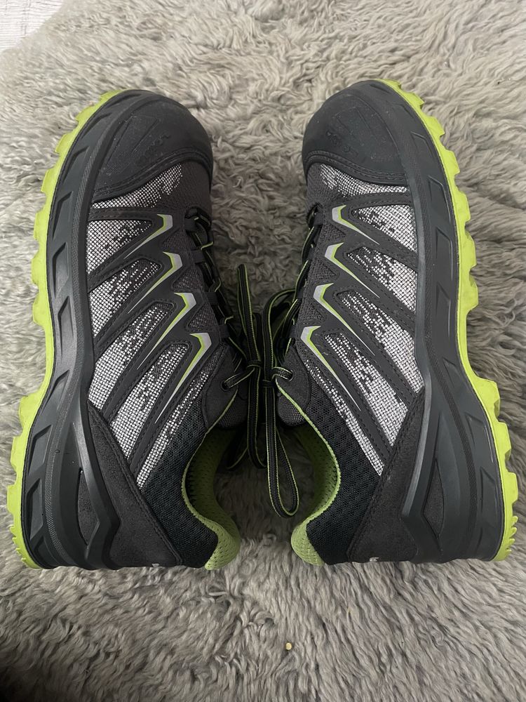 Чоловічі захисні кросівки Lowa LARROX Work GTX grey Lo S3 CI