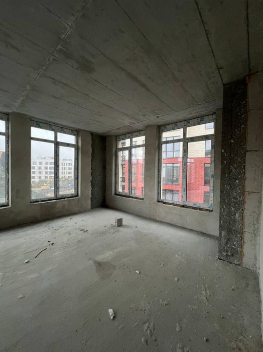 Продаж 4к квартири на Чупринки, елітний новобуд в історичній частині