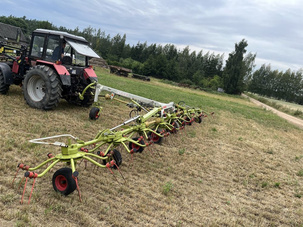 Przetrząsark claas volto 1050t