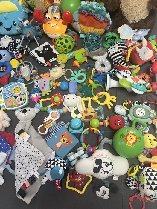 75 zabawek dla niemowlaka do 2 lat , stan idealny!
