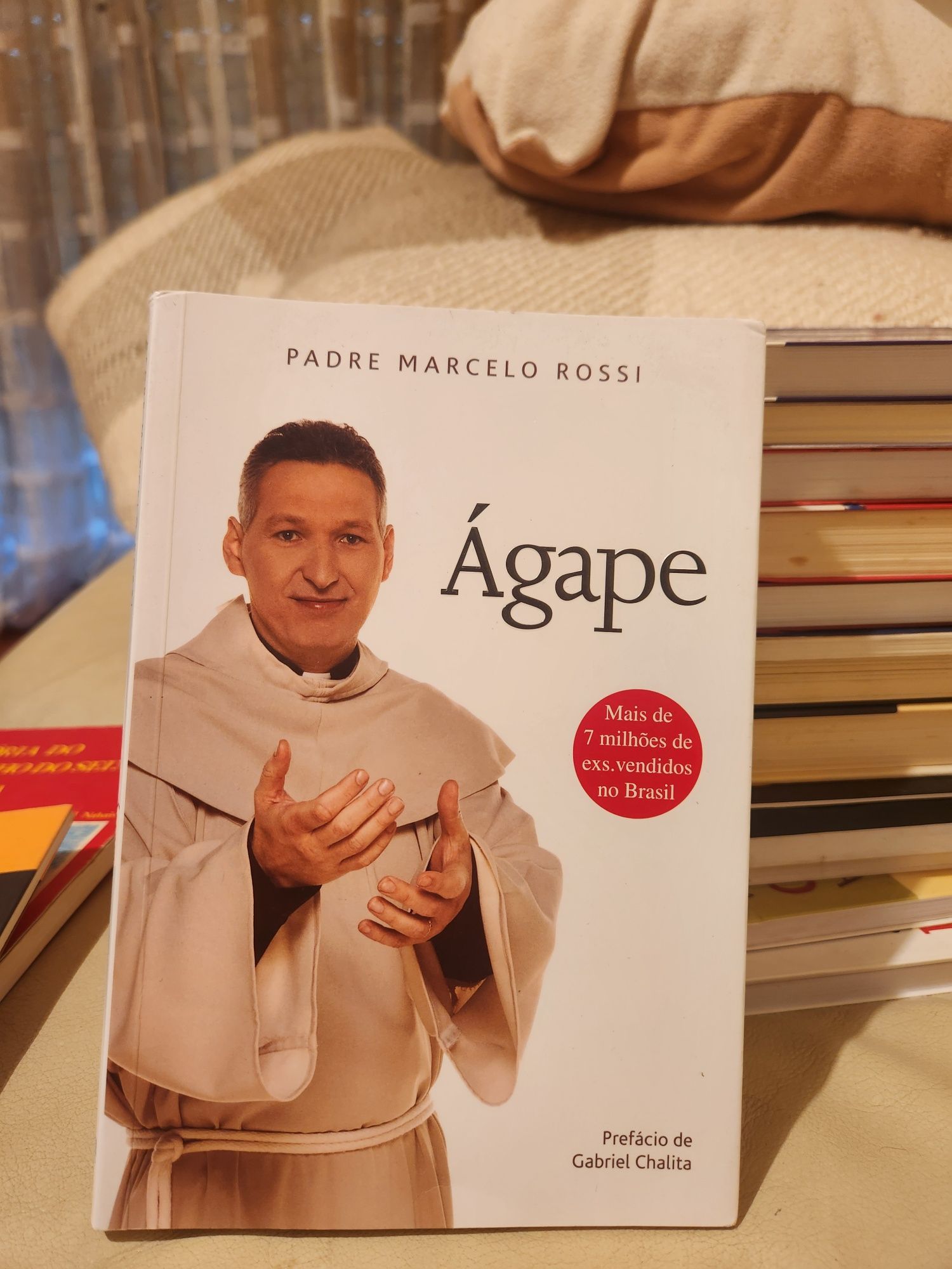 Livro Ágape  Padre Marcelo Rossi