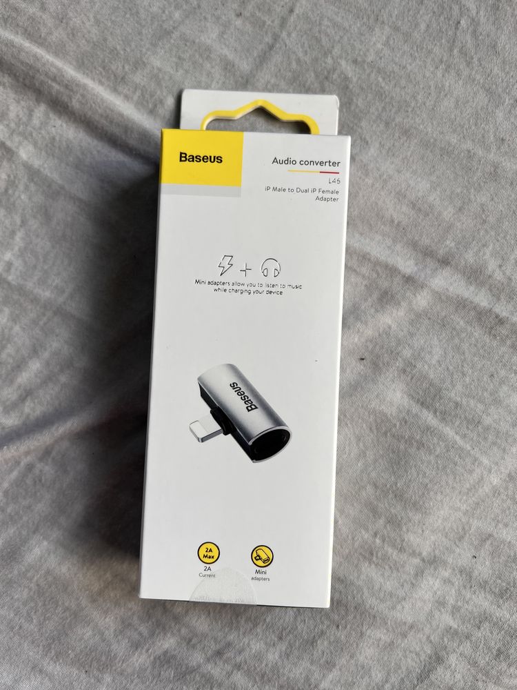 Adapter rozdzielacz iPhone Lightning Besaus CAL46-S1