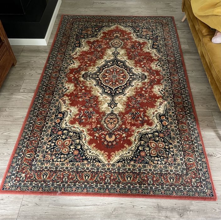 Duzy Turecki dywan