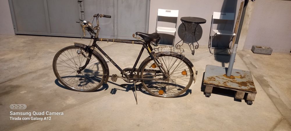 Vendo bicicleta pasteleira