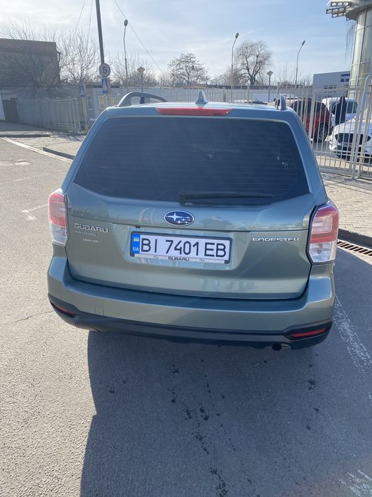 Субару Форестер 2017