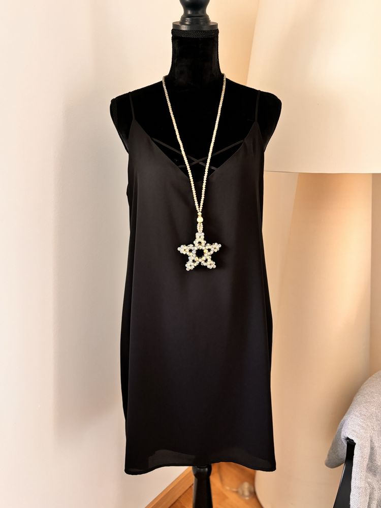 Vestido em viscose preto