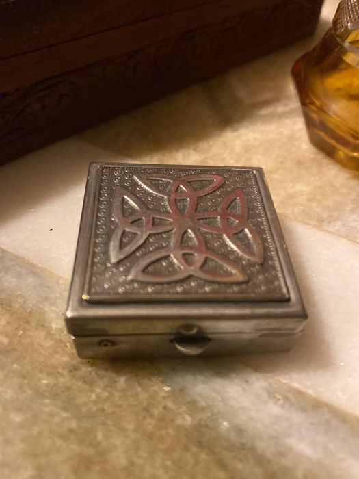 Caixa de rapé Casquinha Arte Déco Antiga 3,8 cm