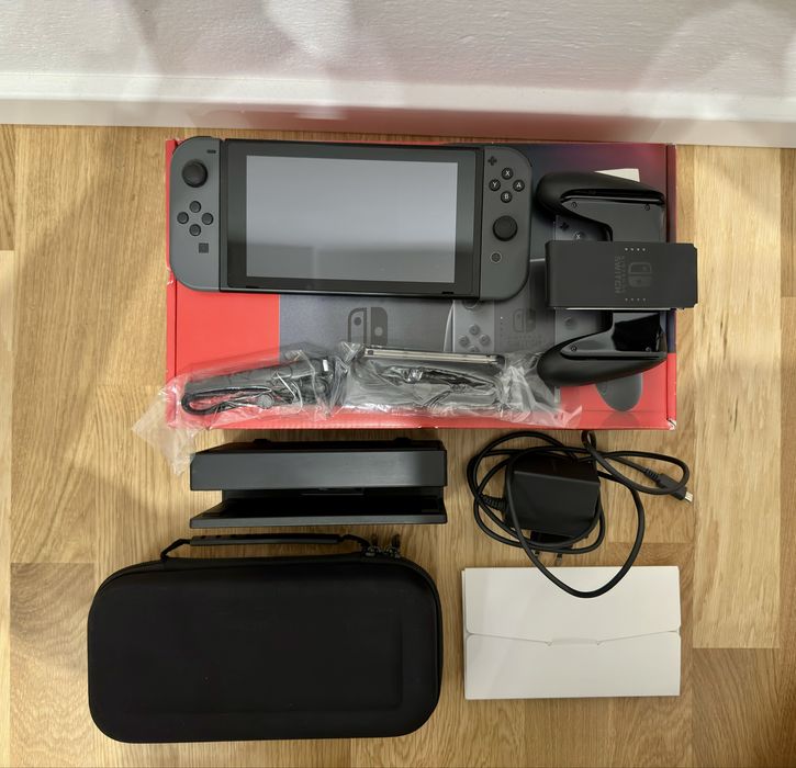 Nintendo Switch 1 v2