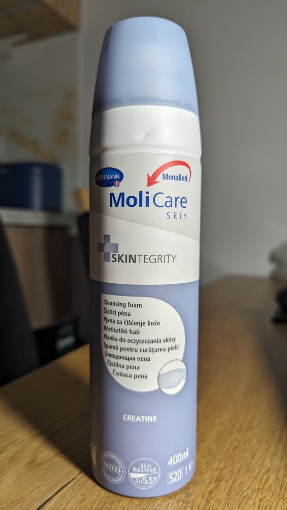Moli Care - pianka do czyszczenia skóry