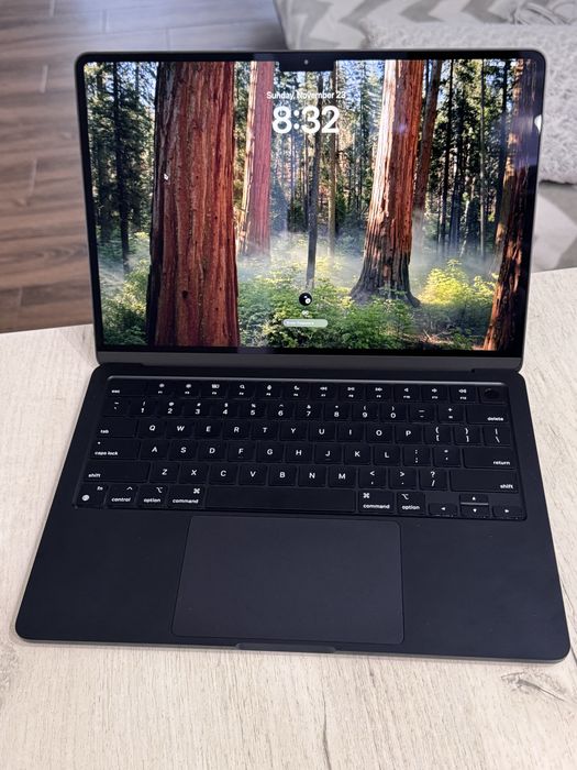 MacBook Air 13” M3 (2024) • 16GB • 245GB SSD - стан НОВОГО!