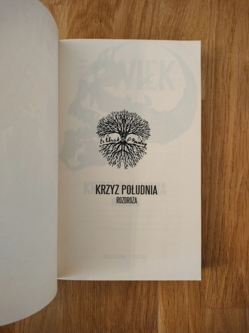 Jakub Ćwiek "Krzyż południa. Rozdroża"