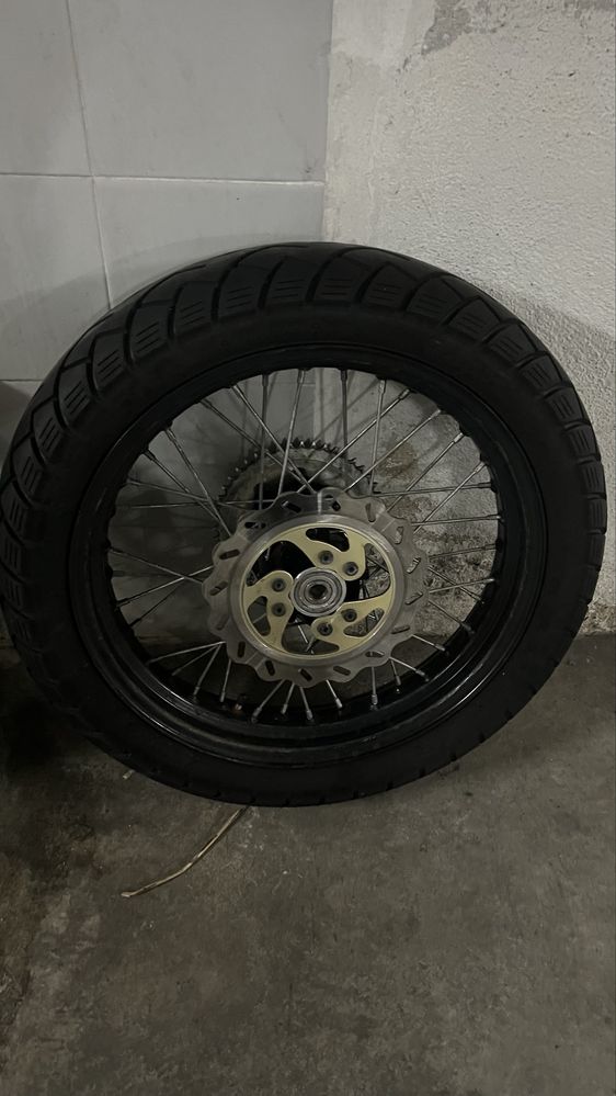 Rodas 17 nunca usadas/sm