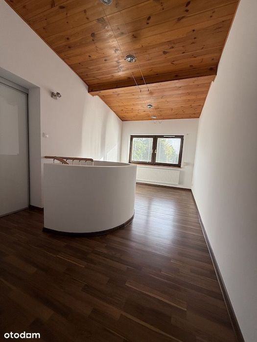Lokal na biuro / handel / usługi 58 m2, 2 miejsca park, bezpośrednio