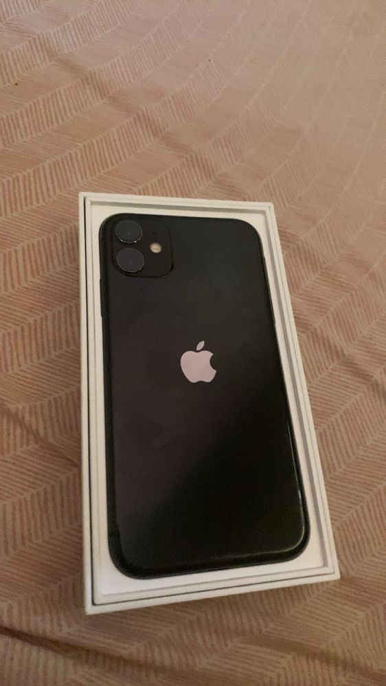 Iphone 11 Preto 64gb(Leia a descrição)