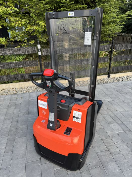 Toyota BT SWE 120, LWE 130 paleciak sztaplarka wózek masztowy