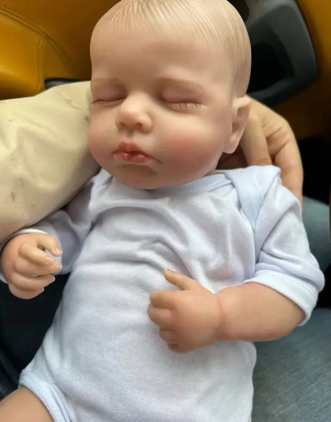 Realistyczna lalka Reborn śpiący bobas Śliczna Nowa z akcesoriami
