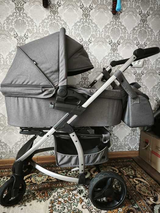 Детская коляска Vista.