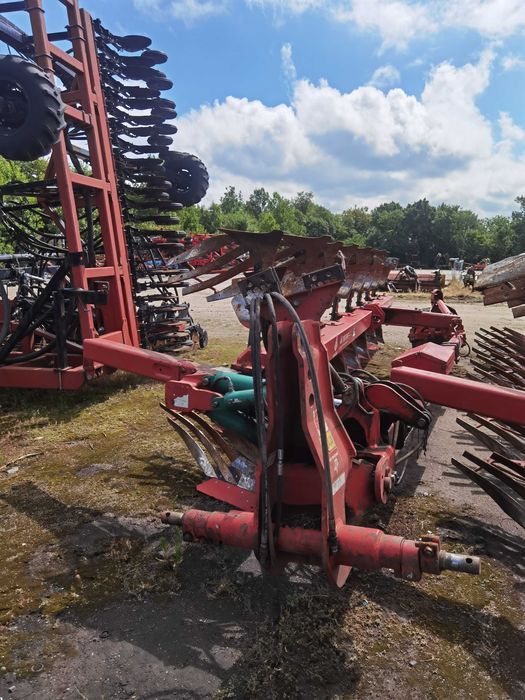 Продаються Плуги KVERNELAND RN 100