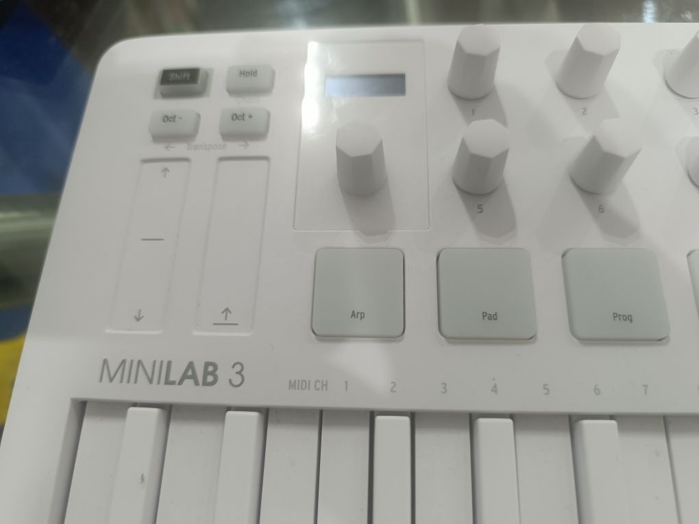 Arturia Minilab 3