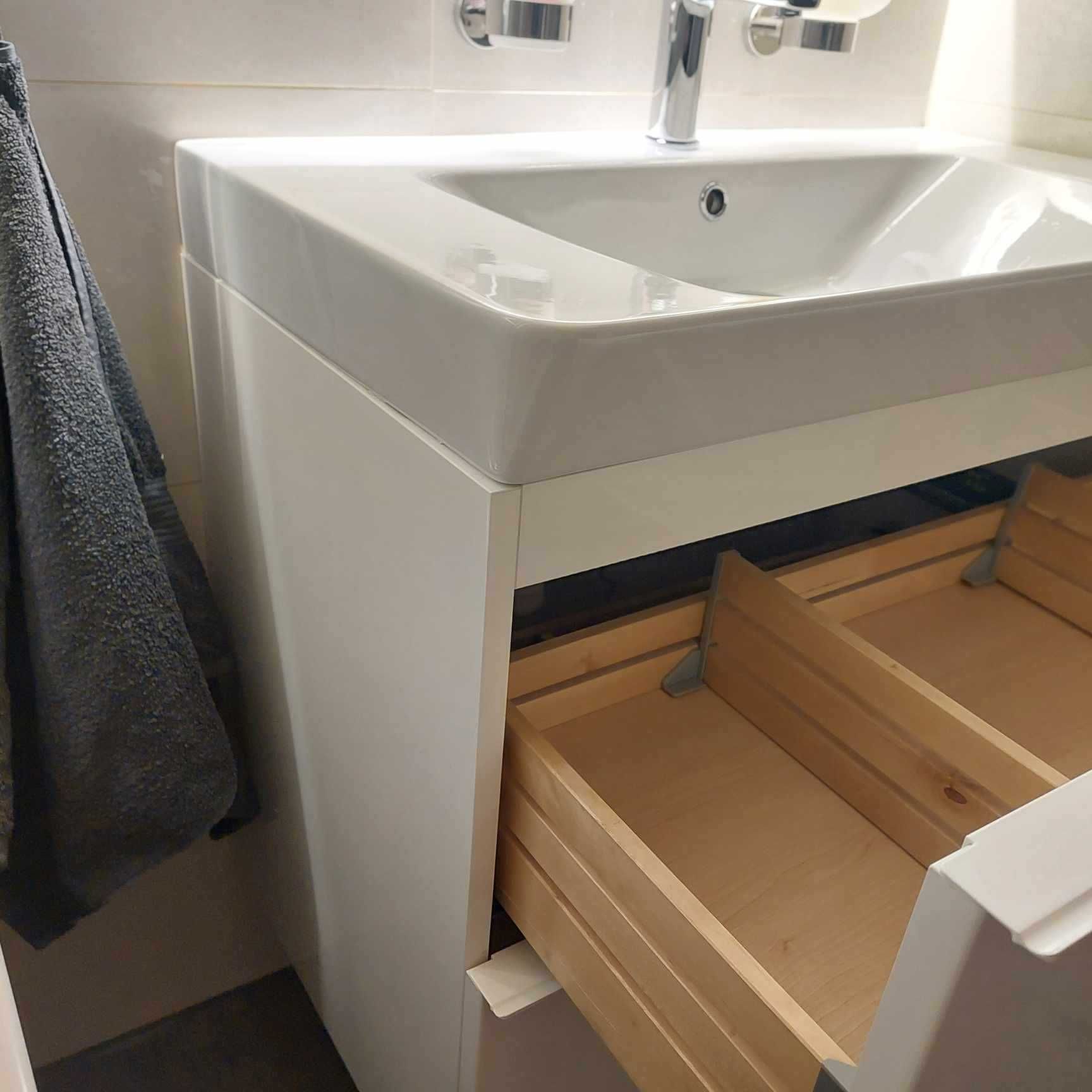 Szafka umywalkowa z szufladami IKEA w zestawie z umywalką Cersanit